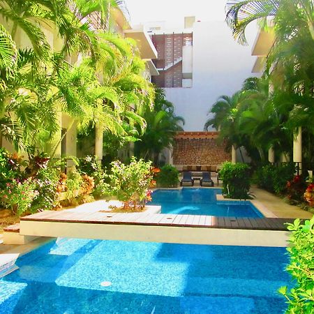 Aqua Terra - Quiet Condo For 4 Плайя-дель-Кармен Екстер'єр фото