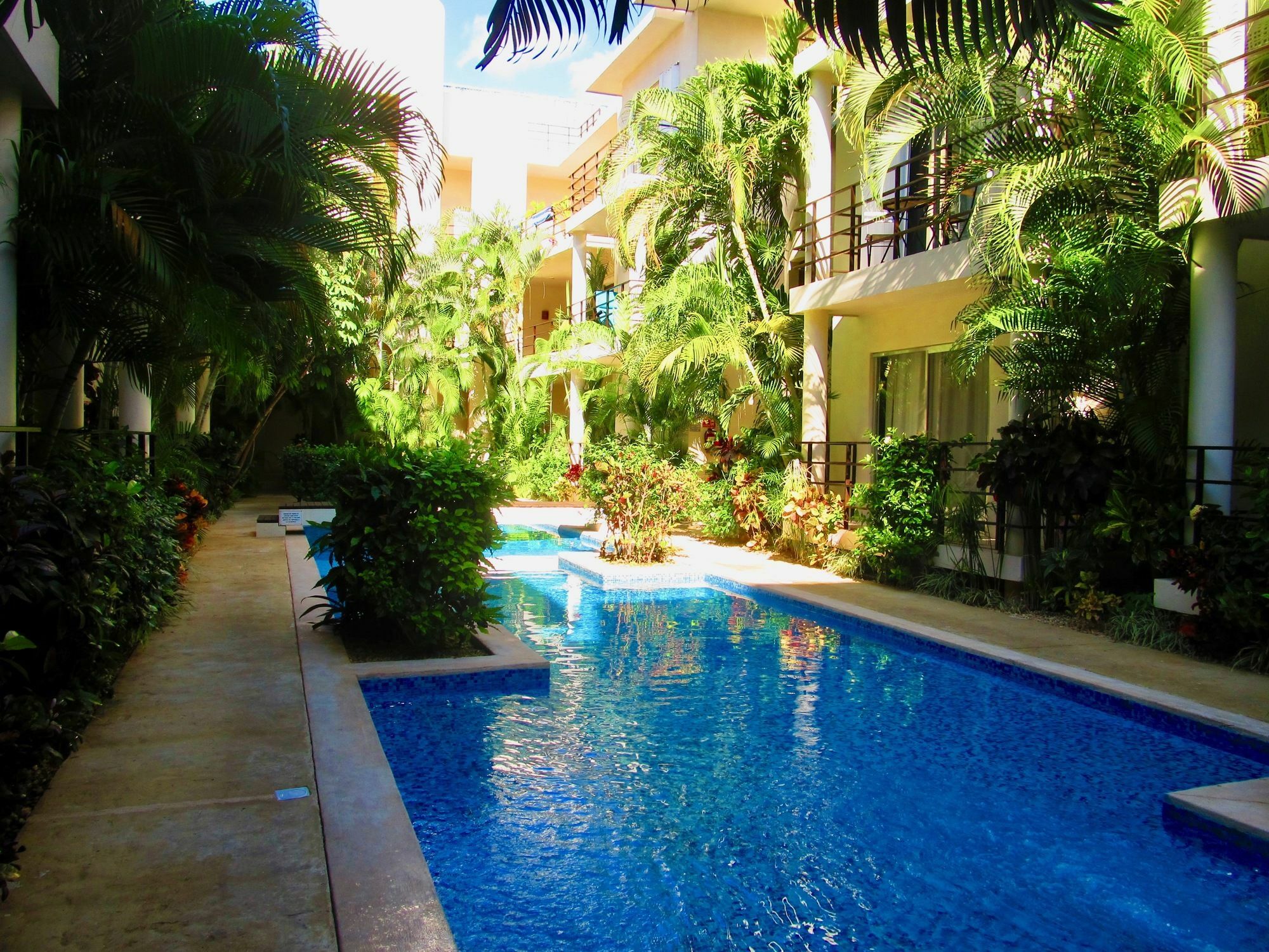 Aqua Terra - Quiet Condo For 4 Плайя-дель-Кармен Екстер'єр фото
